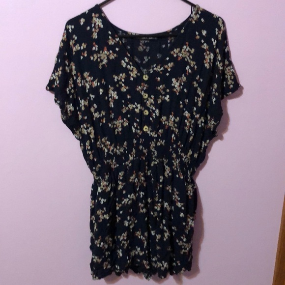 Abercrombie & Fitch Pants - Abercrombie & Fitch Floral Patterned Romper XL